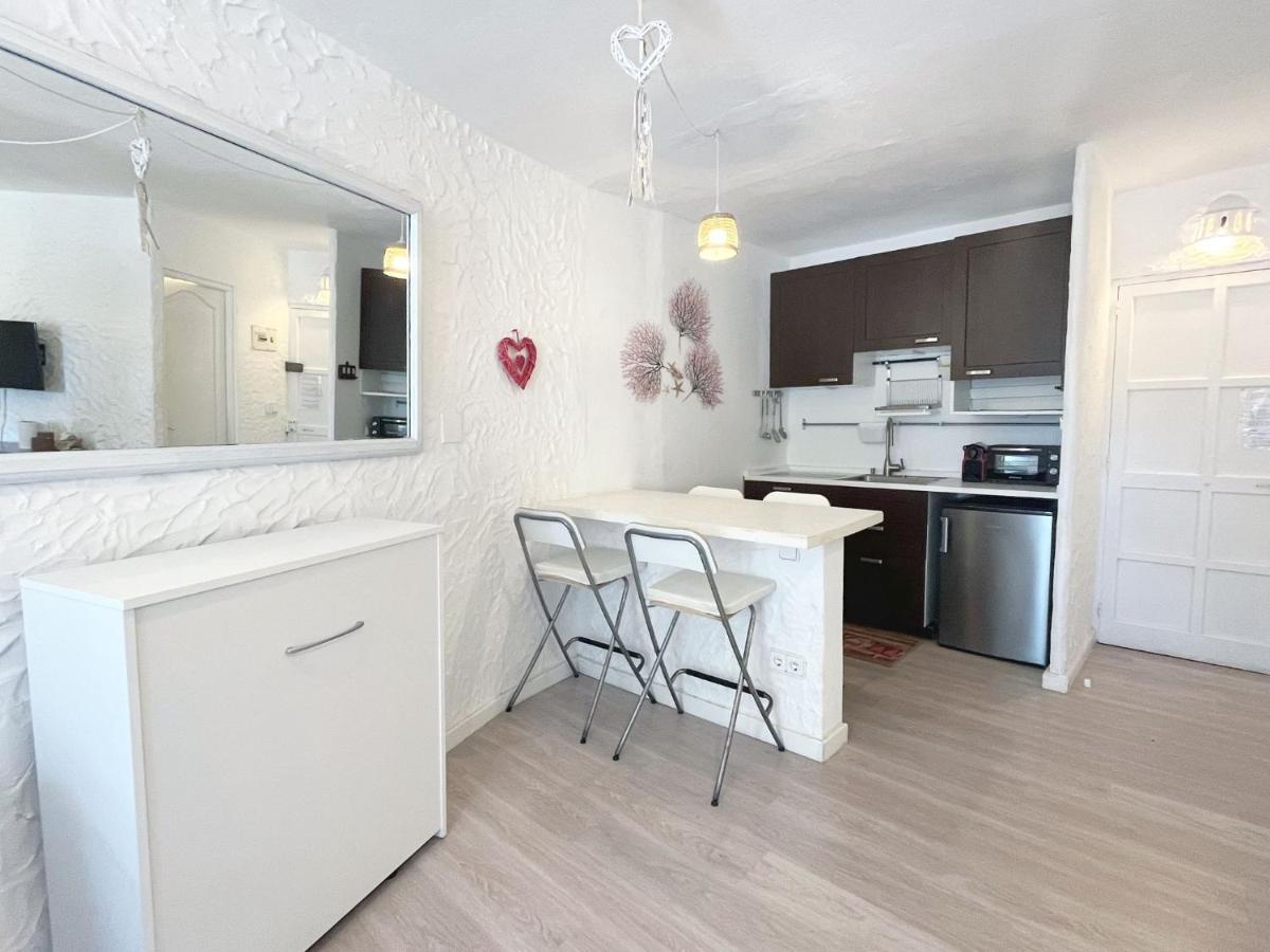 Apartamentos Formentera Cordula 5 Es Pujols Eksteriør billede